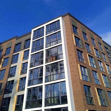 Простора 1 кімнатна квартира в Ірпені з гардеробною. МаксЧорнНаповн