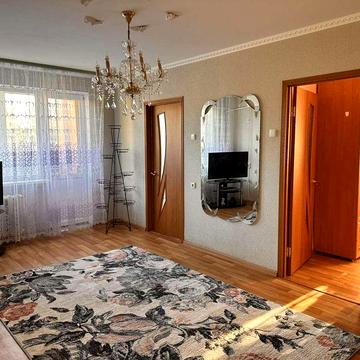 Продам 3-х комнатную квартиру с ремонтом на Бочарова