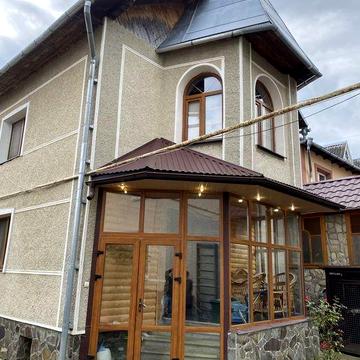 Продам просторий будинок у приватному секторі м. Надвірна