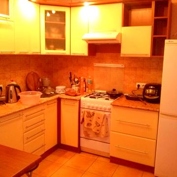 Лесі Українки вул., 86