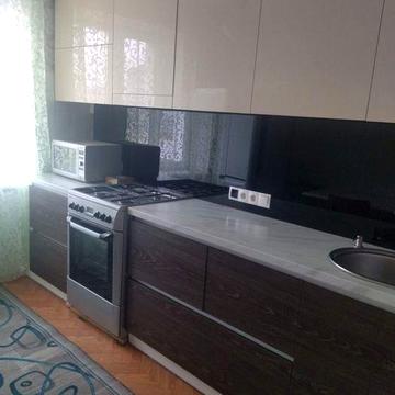 Здам 3 кімнатну квартиру в центрі міста