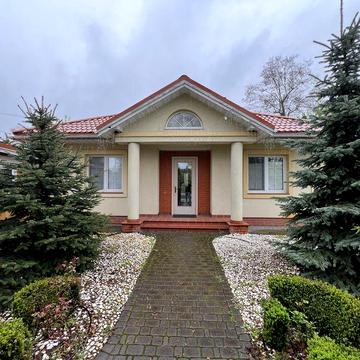 Аренда Дом Процев Баня, Бассейн. 18 соток