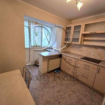 Без комісії! Продаж 3 кімн. квартири вулиця Героїв Дніпра 38Г