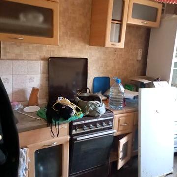 2-к.кв. Вул.Портовая 50кв.м. 1/9эт.