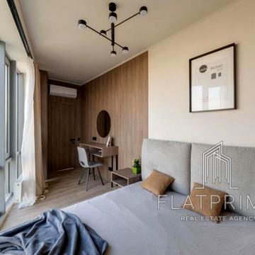 Академіка Заболотного вул., 1-Б