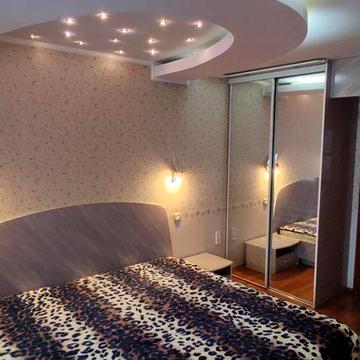 Здається 2-кімн.квартира з євроремонтом по вул.Товстюка(Достоєвського)