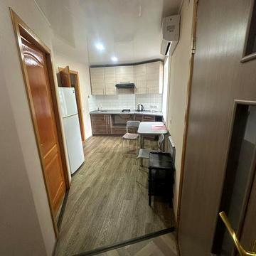 Здам частину будинку