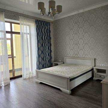 Сдаю 1 к квартиру в центре Соборная площадь