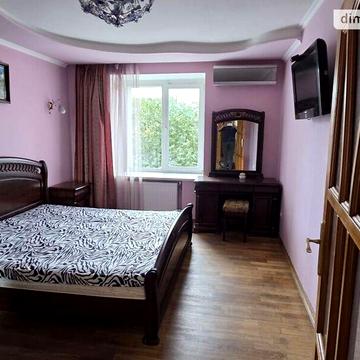 Довгострокова оренда 3к Квартира Васильченка вулиця