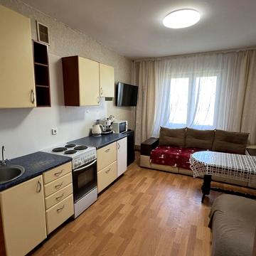 Милославська вул., 4