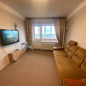 Вул. Кубанської України, б.15/13, гарна квартира м. Лісова! Вільна!