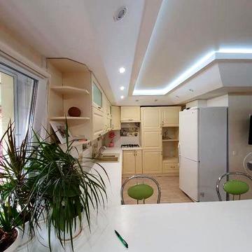 Оренда 2 кімнатної квартири,  Буча, центр