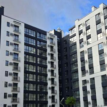 2-кім кв біля Озера та парку, жк Липки