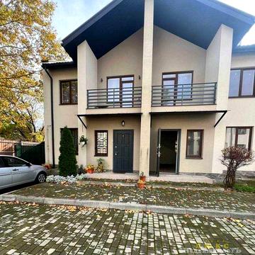 Таунхаус с ремонтом по цене квартиры !