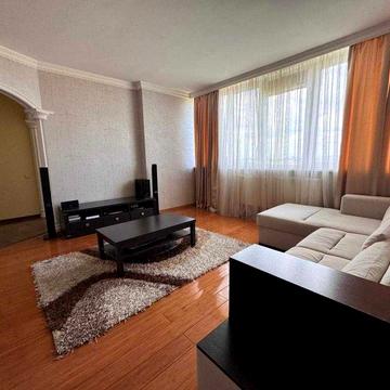 Продаж 3-кімнатної дворівневої квартири