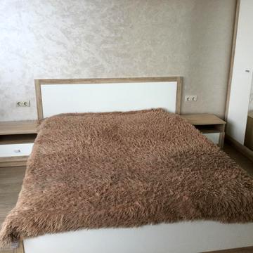 Освіти вул., 16