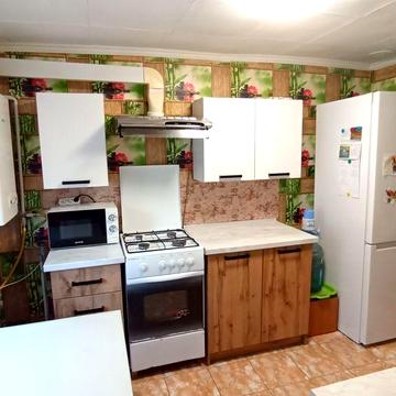 Продаж частини будинку в м. Узин !