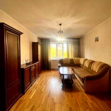 Продається 2-кімнатна квартира, вул. Миколи Закревського, 71