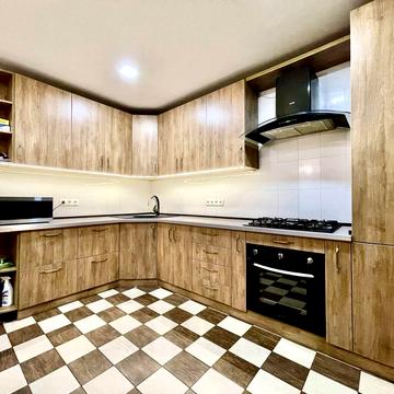 Герасима Кондратьєва вул. (Кірова), 144/3