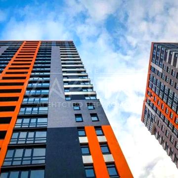 Бережанська вул., 15