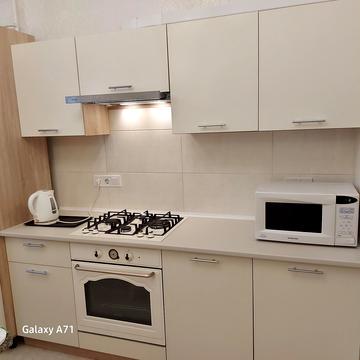 Олексія Вадатурського вул. (Маршала Малиновського), 18б