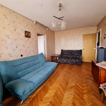 Жмеринська вул., 16