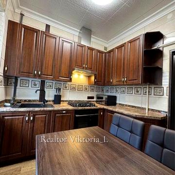 Продам 3-х кім. квартиру з ремонтом 66.5 м2 на вул. Богомаза(Анд район