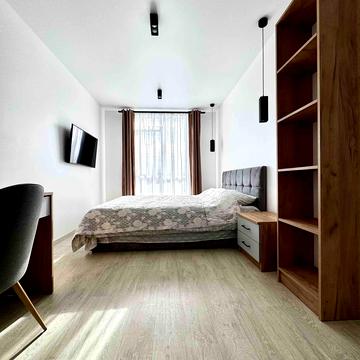 Зелена вул., 204