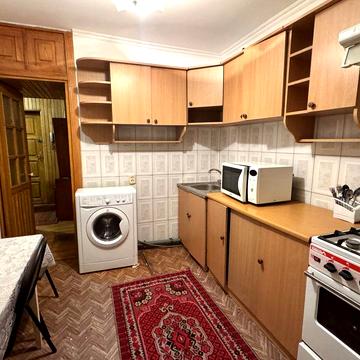 Здам 1 кім квартиру на пр. Соборності