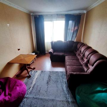 Без выселения на лето. Двушка Ш-образка на Александрийской 10