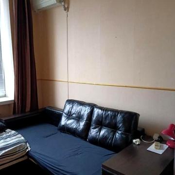 Продам комфортну гостинку з євроремонтом