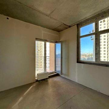 Продам 2-комн квартиру  с террасой в Жемчужине на Краснова. ЖК 63 Жемчужина