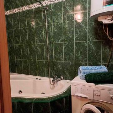 сдам семье 3к за Оперным театром