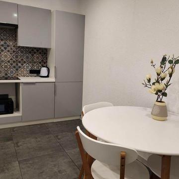 Продам  двухкомнатную квартиру в Жемчужине