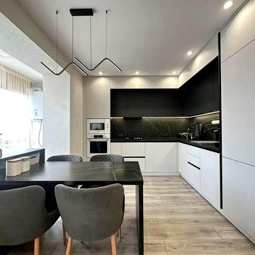 Видова 3-кім. квартира в сучасному ЖК. Постанови