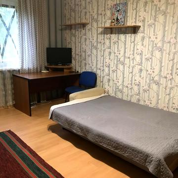 Академіка Єфремова вул. (Командарма Уборевича), 7-А