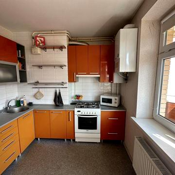 Продам 2 кімнатну квартиру в цетрі Рівного