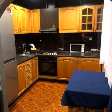 Євгена Коновальця вул. (Щорса), 15 к4