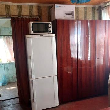 Сдам дачний домик  можно под склад вещей.Вода и туалет во дворе. Старо