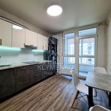 Європейського Союзу просп. (Правди), 41-А