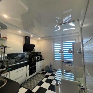 Урлівська вул., 38