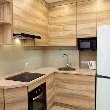 Олександрівська вул., 1