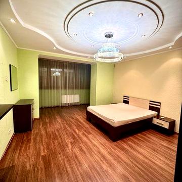 Просторная квартира на Адмиральском проспекте