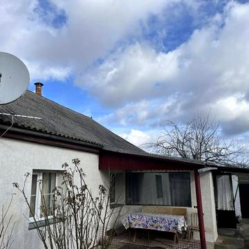 Марка Безручка