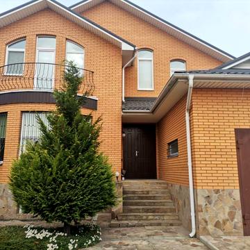 Центральна вул., 39