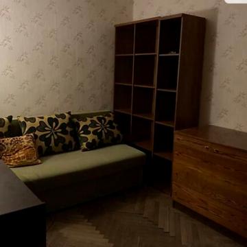 Нововокзальна вул., 19