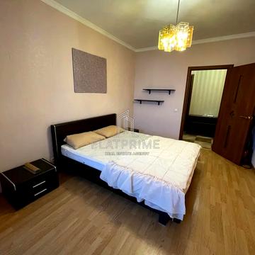 Олександра Мишуги вул., 3