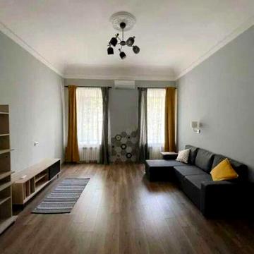 Довгострокова оренда 2к Квартира Новосельського вулиця