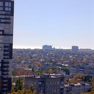 Івана Франка вул., 40