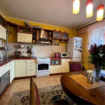 Центр м.Буча! 3к.квартира з ремонтом! Державні програми-так!